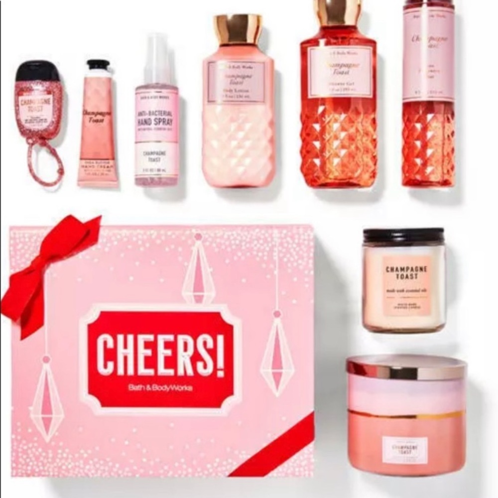9 piece Bath & Body Works Champagne Toast “Cheers” gift box set - new
